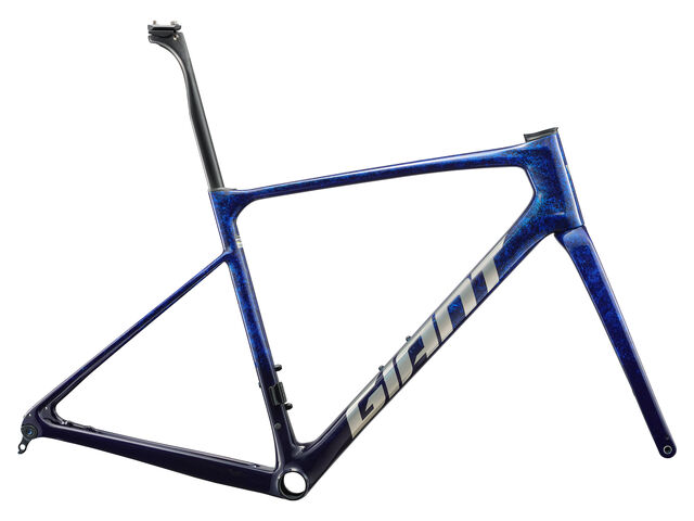 GIANT Defy Advanced SL Frameset click to zoom image